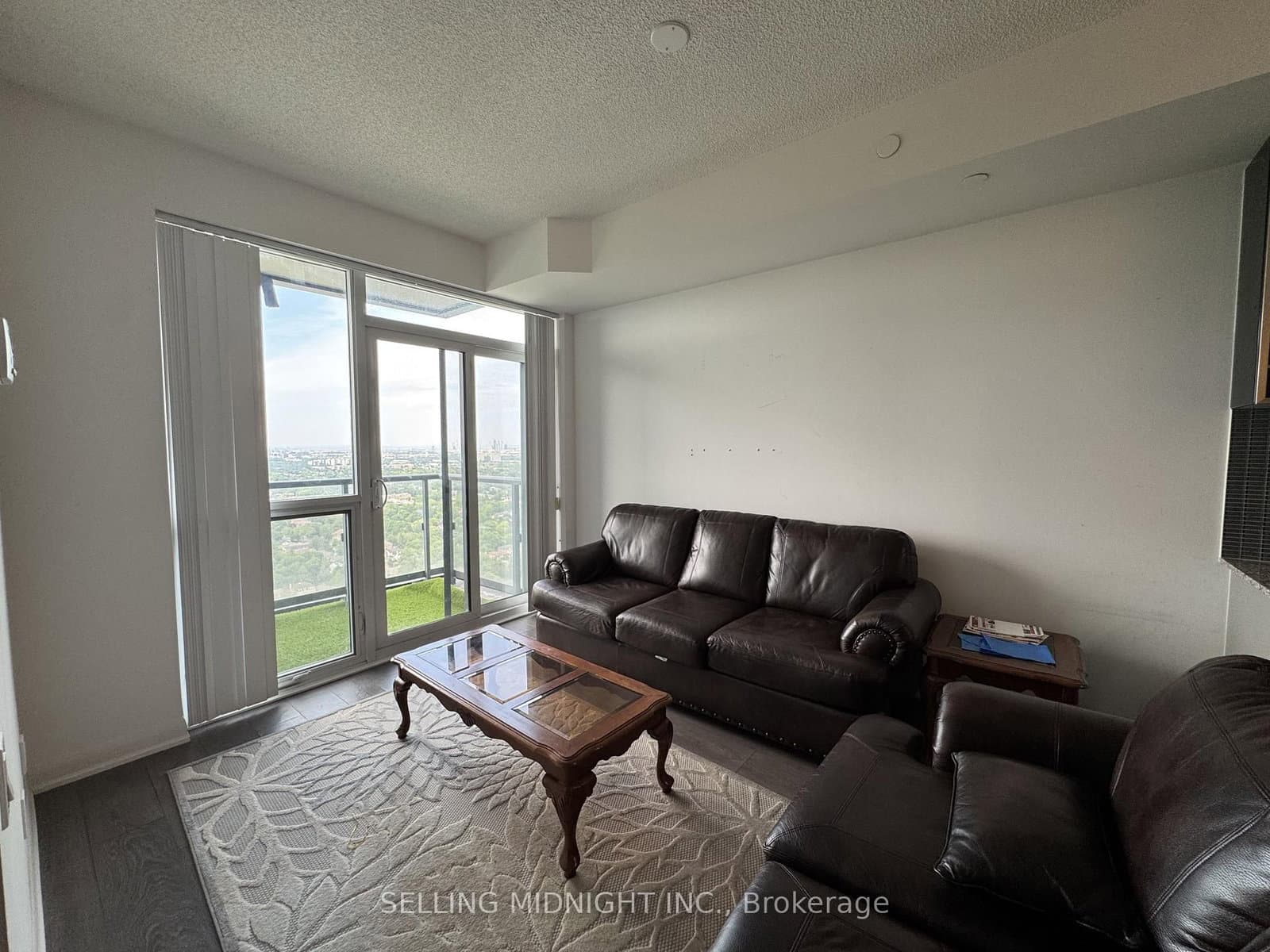 5162 Yonge Street, Unit PH301 thumbnail 5