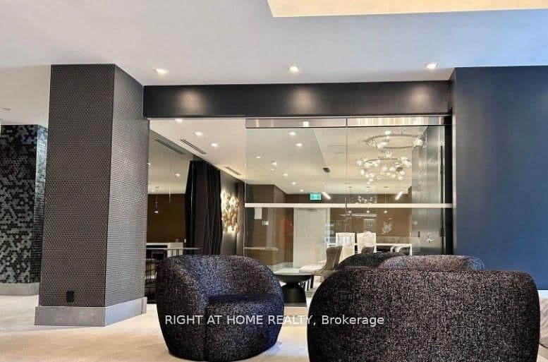 8 Widmer Street, Unit 906 thumbnail 3