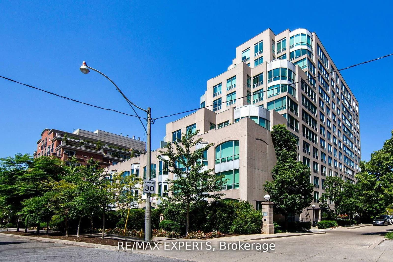 942 Yonge Street, Unit 1006 - Image 1