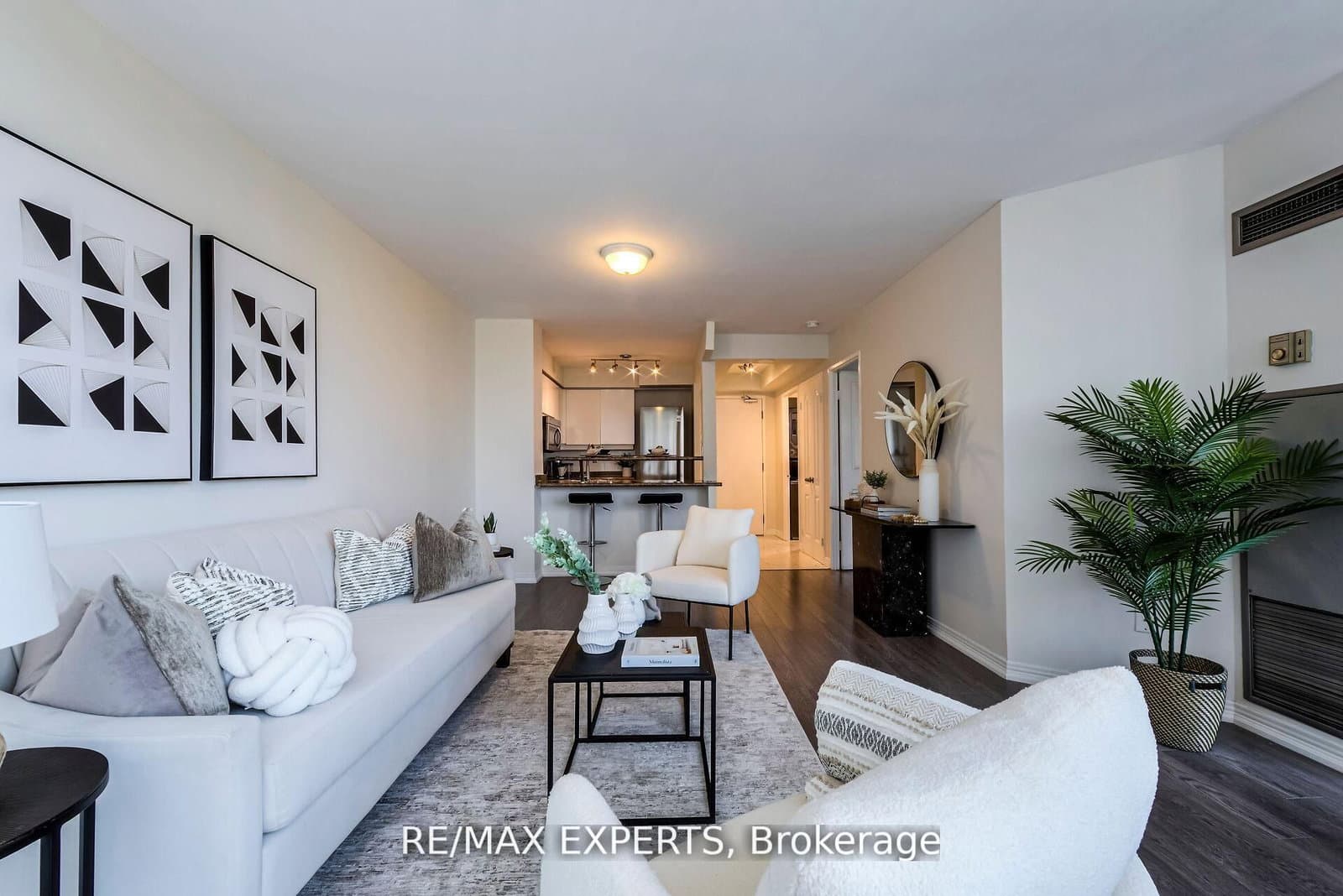 942 Yonge Street, Unit 1006 thumbnail 25