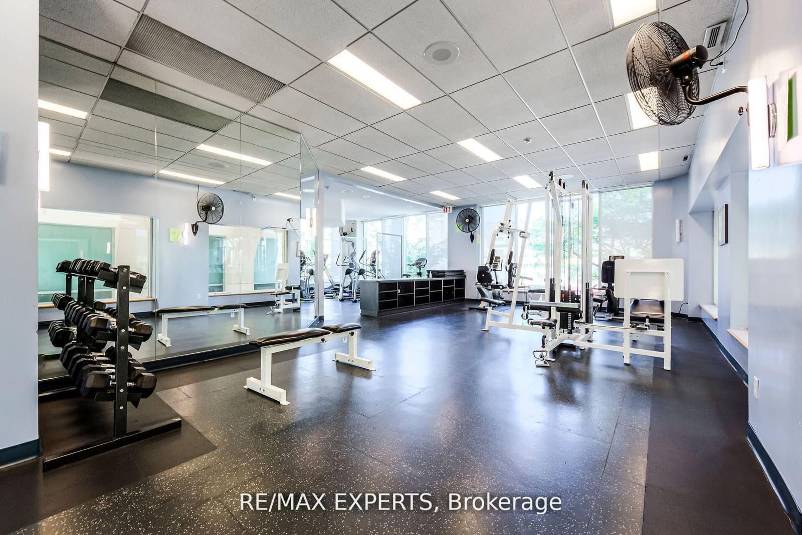942 Yonge Street, Unit 1006 thumbnail 35
