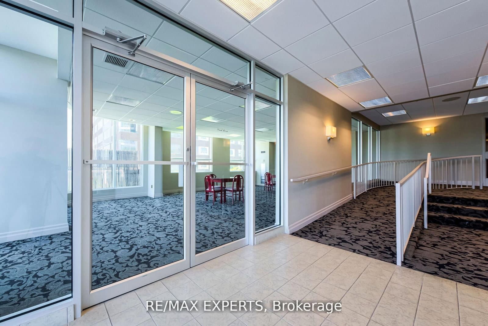 942 Yonge Street, Unit 1006 thumbnail 40