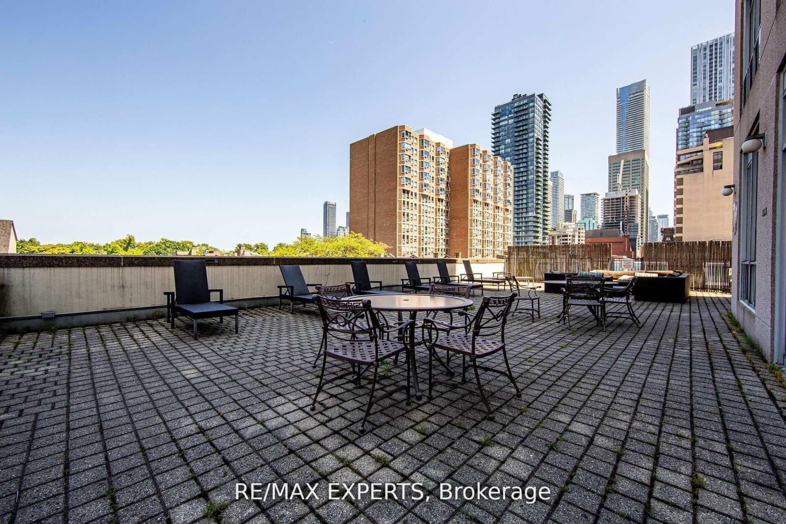 942 Yonge Street, Unit 1006 thumbnail 42