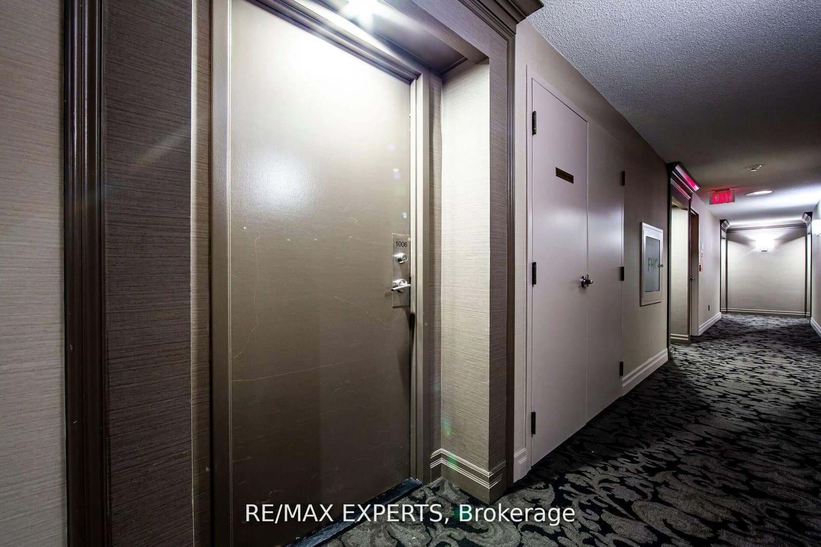 942 Yonge Street, Unit 1006 thumbnail 8