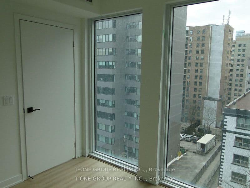 319 Jarvis Street, Unit 902 thumbnail 10