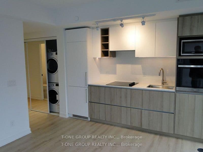 319 Jarvis Street, Unit 902 thumbnail 8