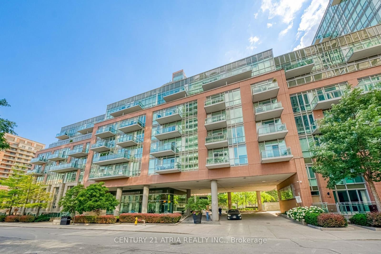112 George Street, Unit S703 thumbnail 2