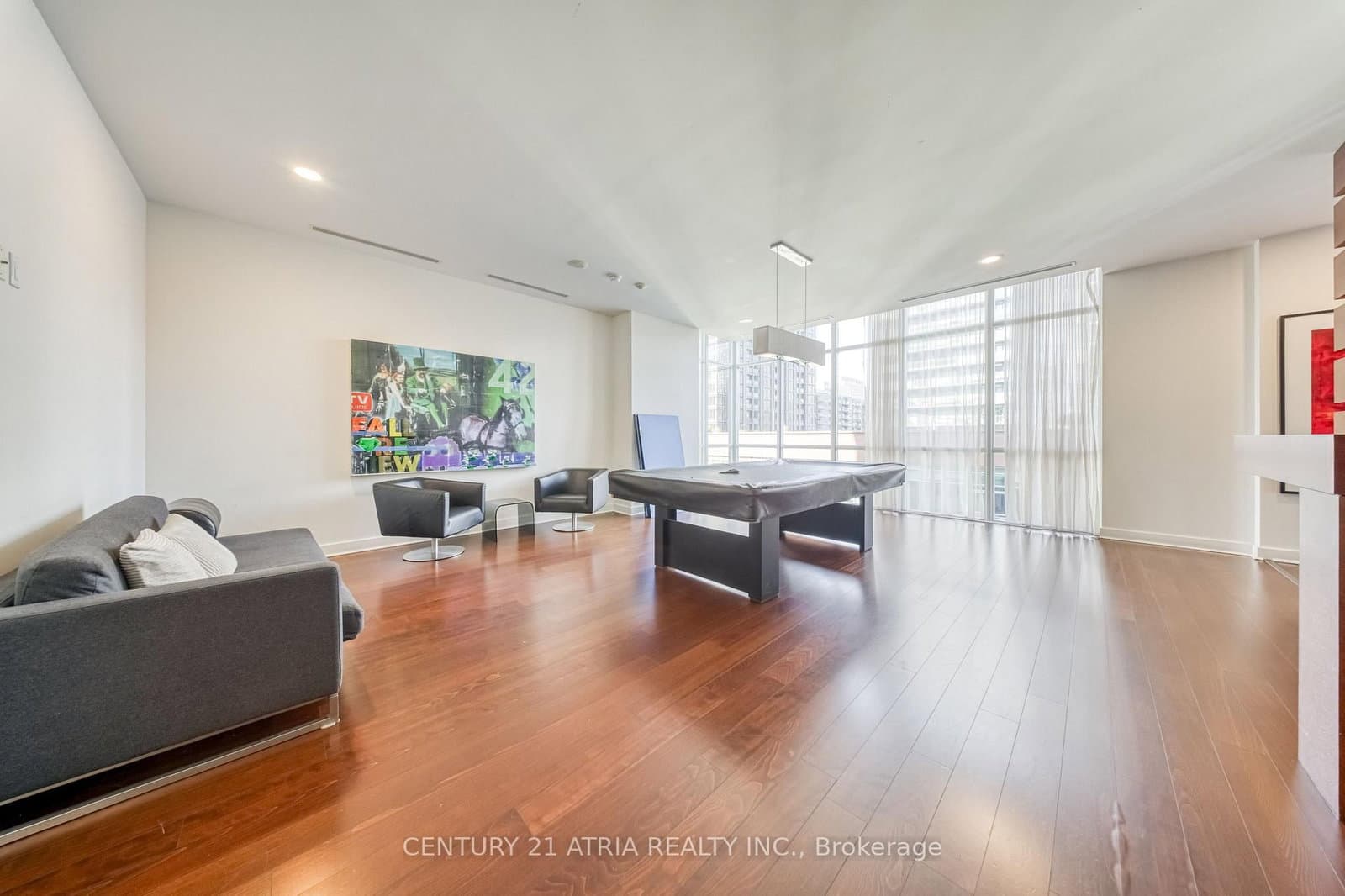 112 George Street, Unit S703 thumbnail 36