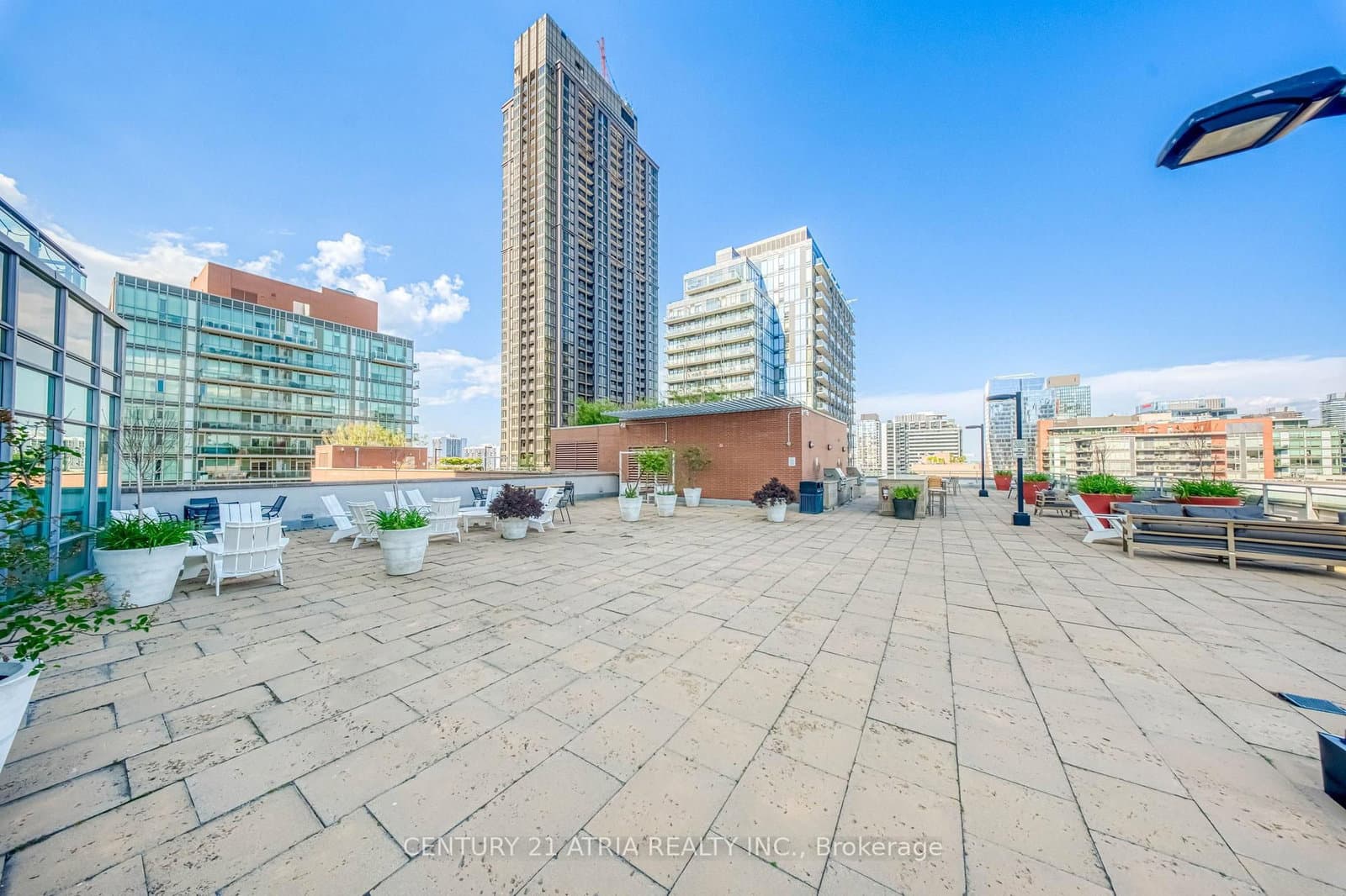 112 George Street, Unit S703 thumbnail 41