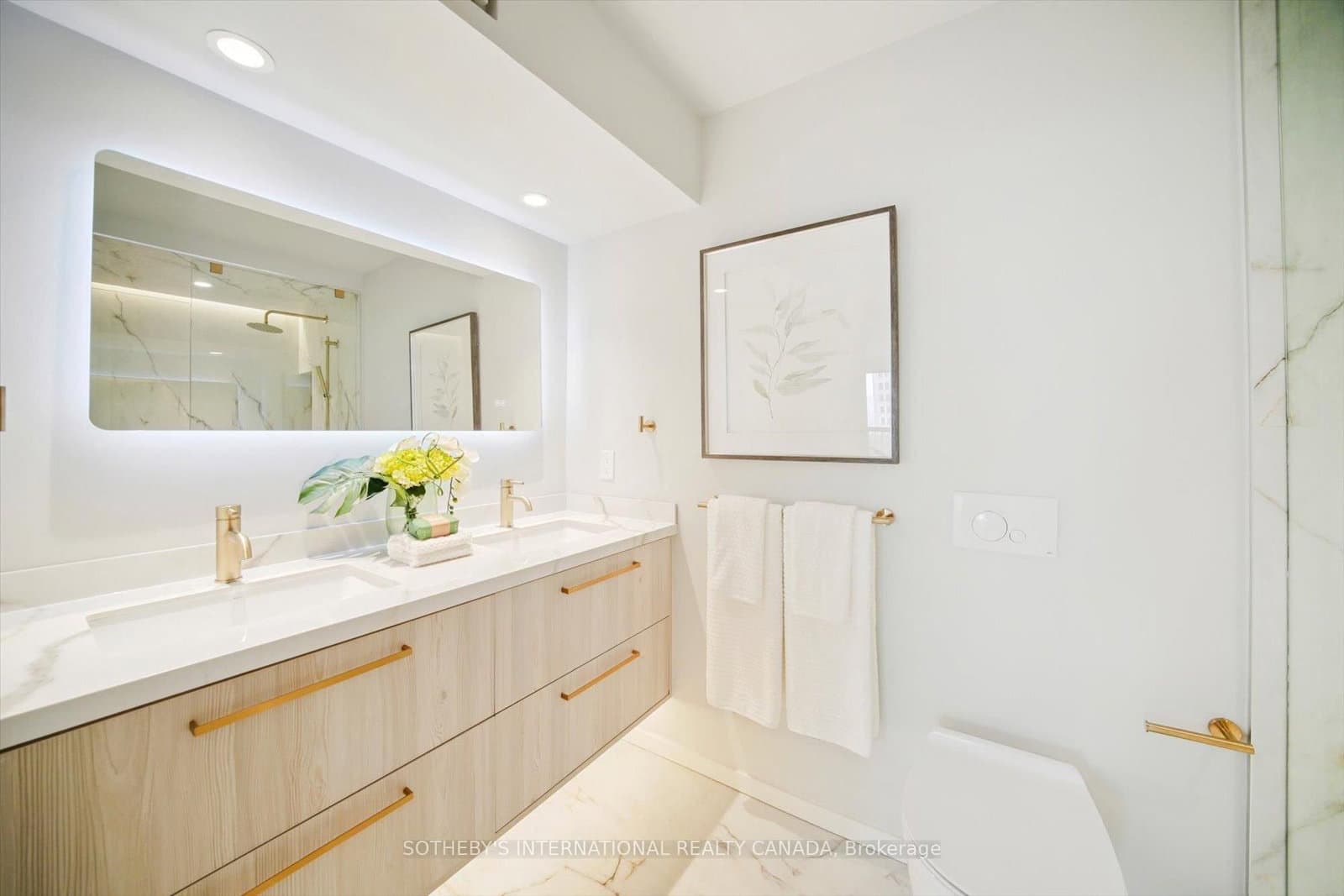 65 Harbour Square, Unit 1110 thumbnail 14