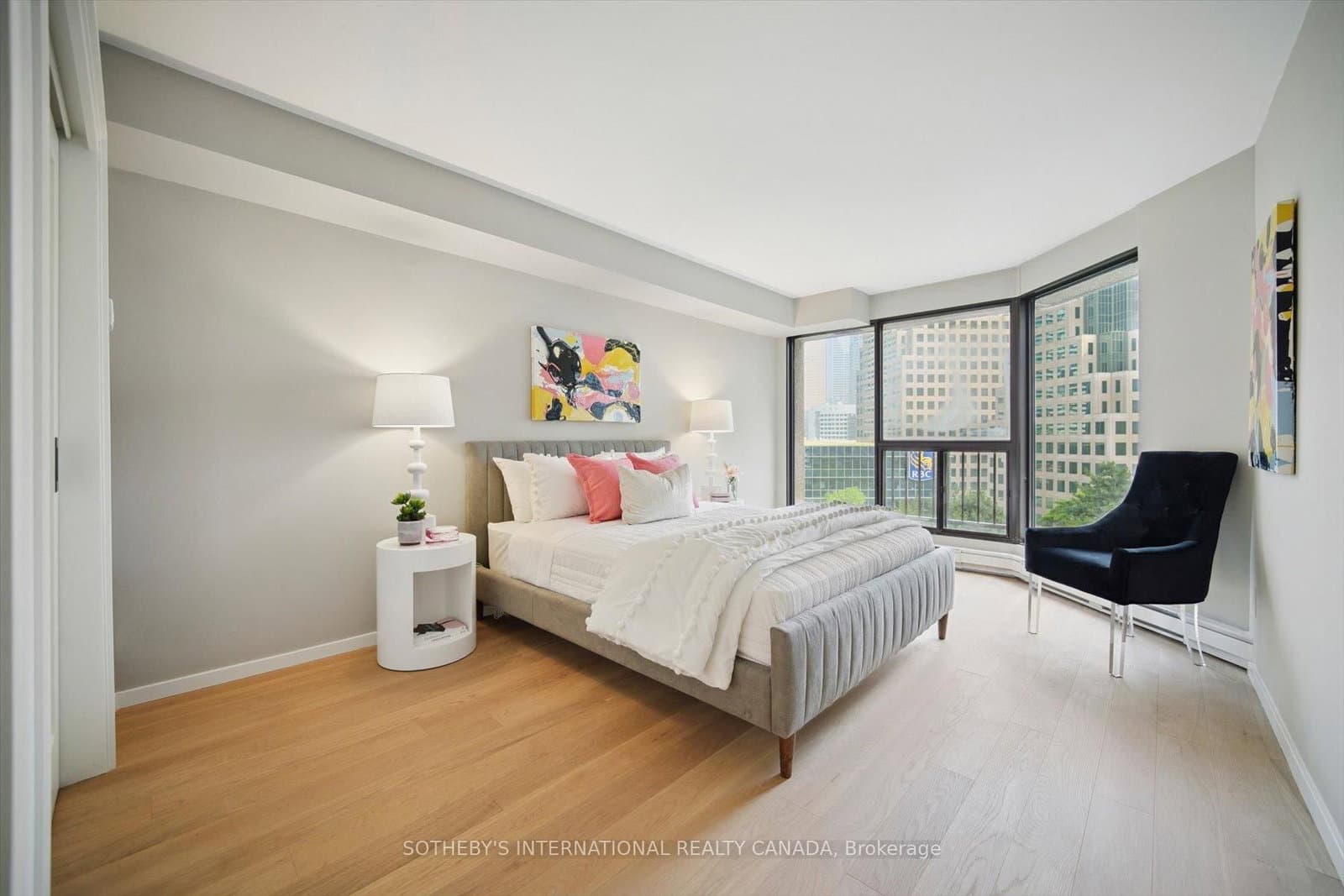 65 Harbour Square, Unit 1110 thumbnail 17