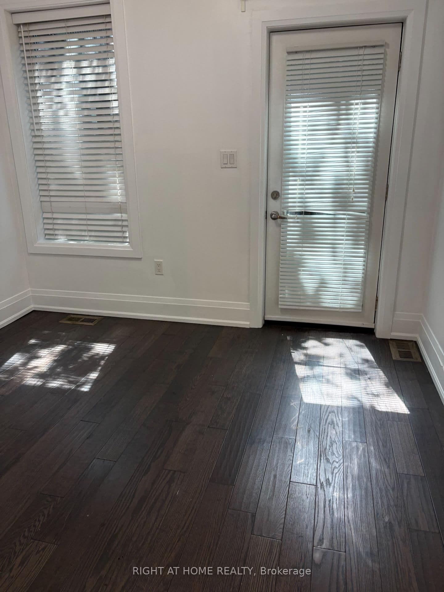 186 Mutual Street, Unit Main thumbnail 10