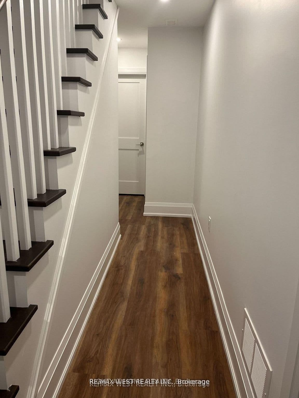 186 Mutual Street, Unit Main thumbnail 12
