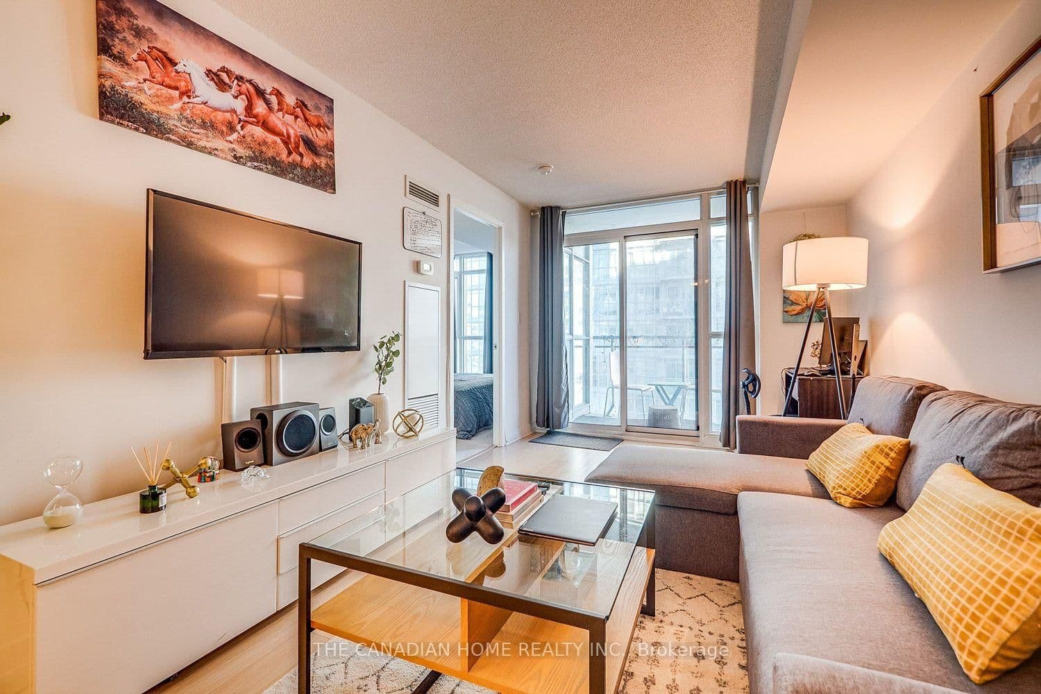 21 Iceboat Terrace, Unit 1605 thumbnail 7