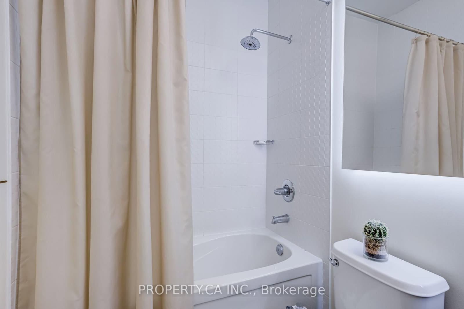 500 Sherbourne Street, Unit 3404 thumbnail 26