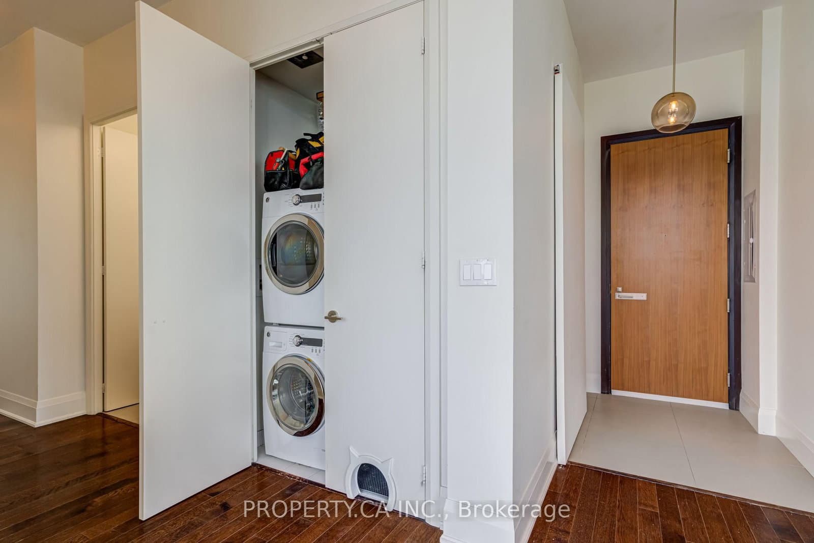 500 Sherbourne Street, Unit 3404 thumbnail 28