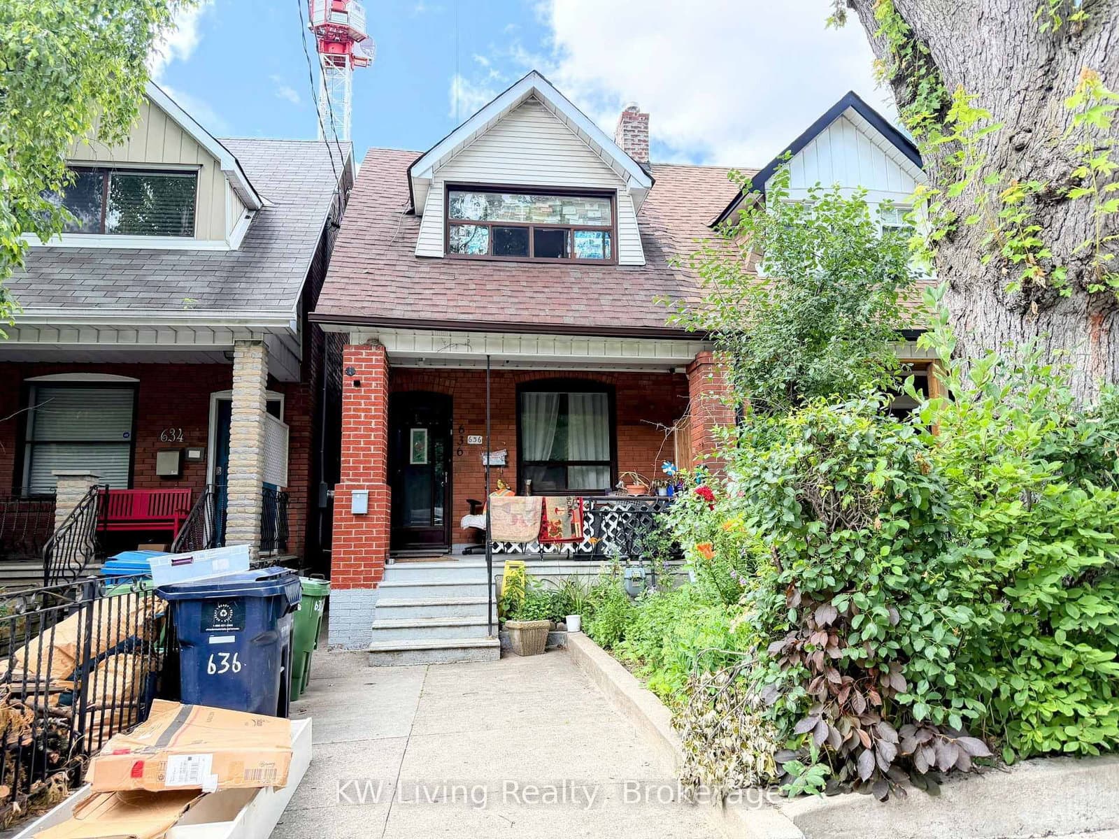 636 Clinton Street - Image 1