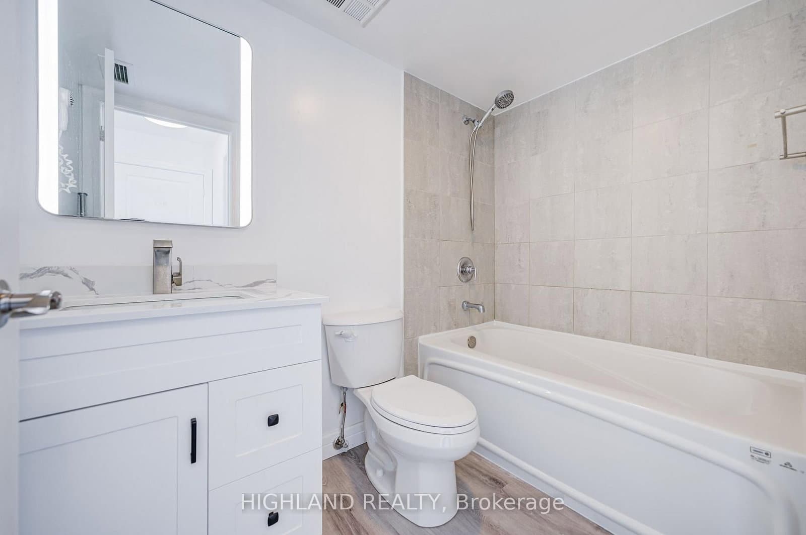 18 Harrison Garden, Unit 1002 thumbnail 13