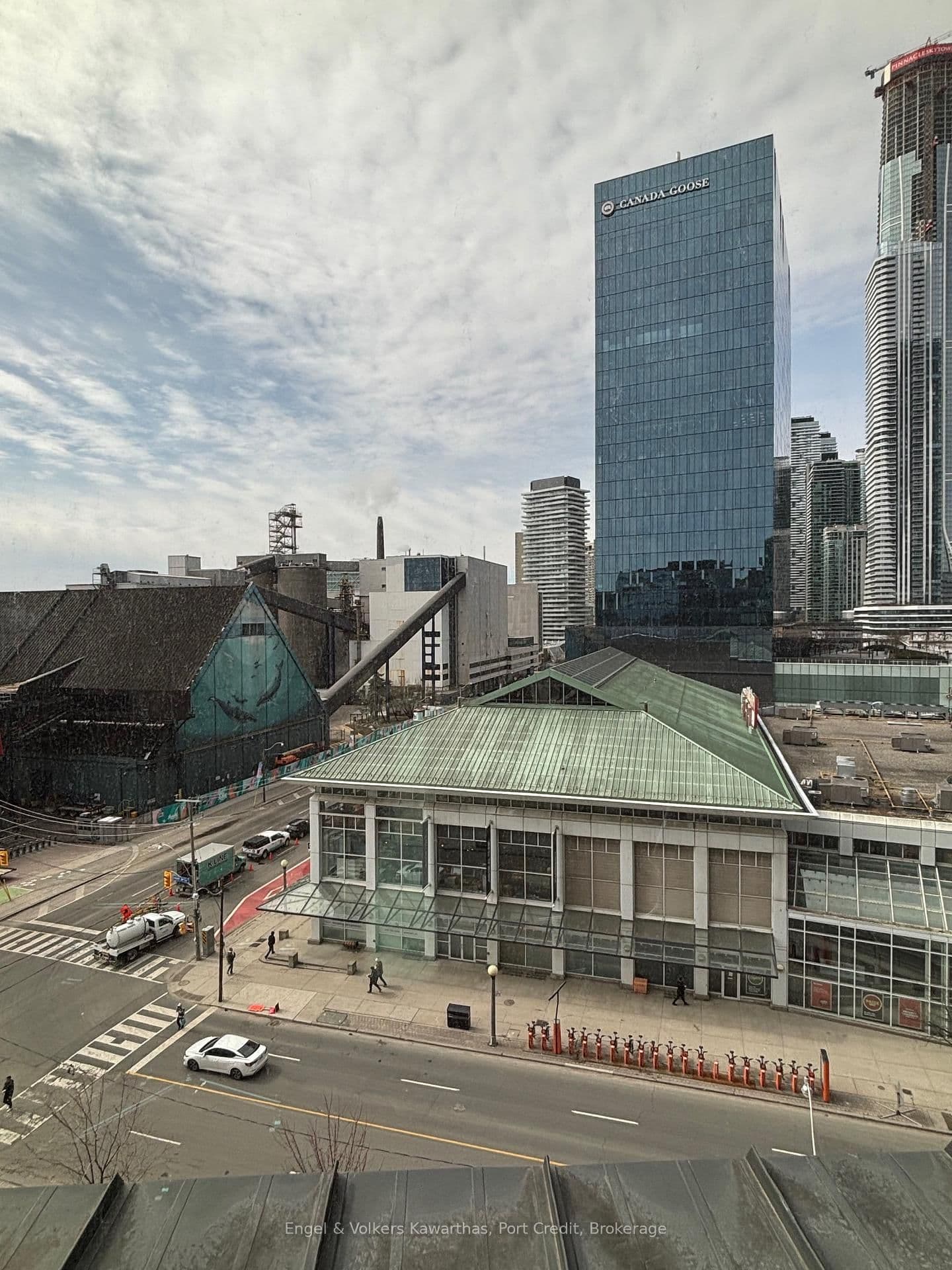 130 Queens Quay E, Unit 516 thumbnail 12
