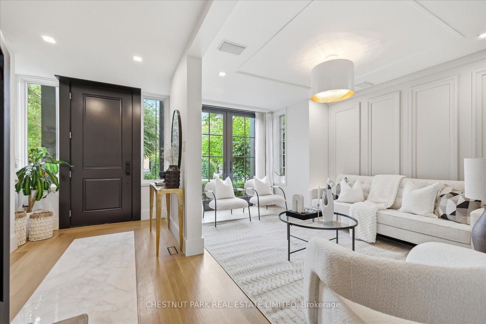 310 Bessborough Drive thumbnail 7