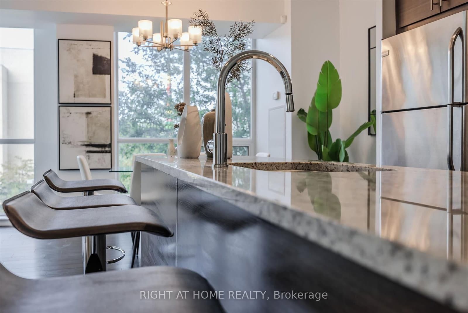 70 Forest Manor Road, Unit 206 thumbnail 13