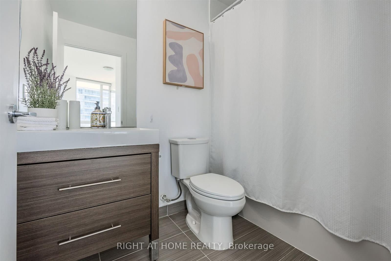 70 Forest Manor Road, Unit 206 thumbnail 23