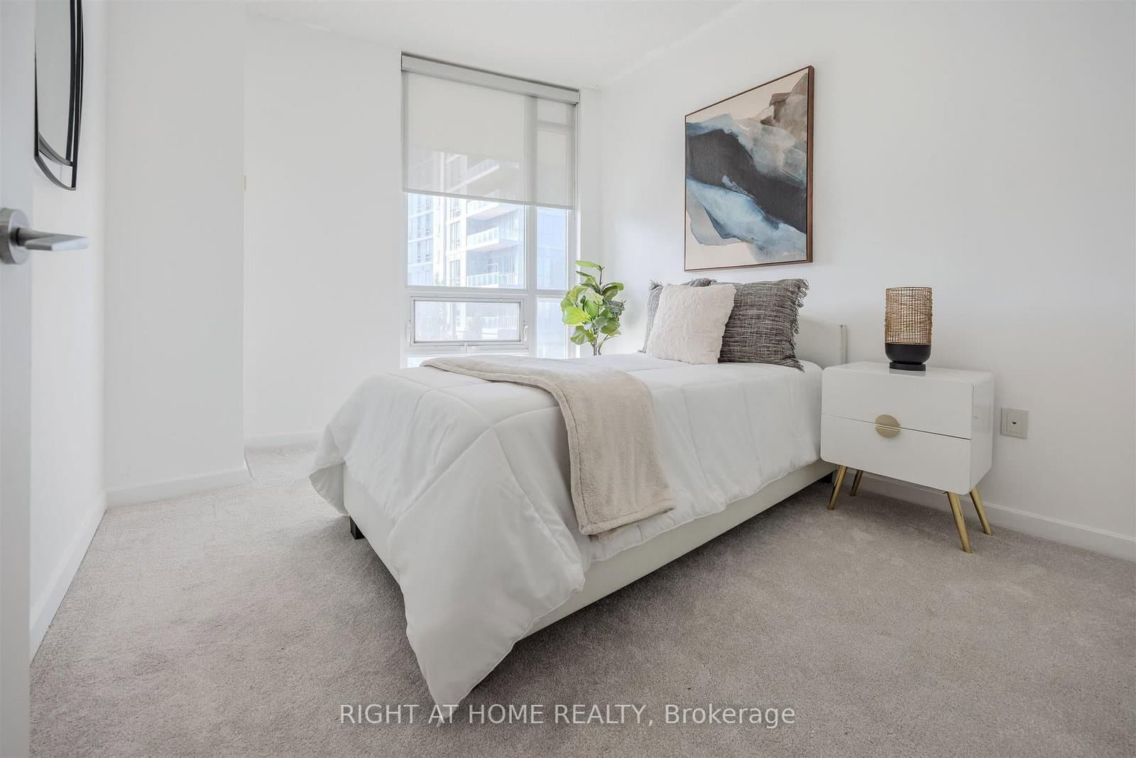 70 Forest Manor Road, Unit 206 thumbnail 24