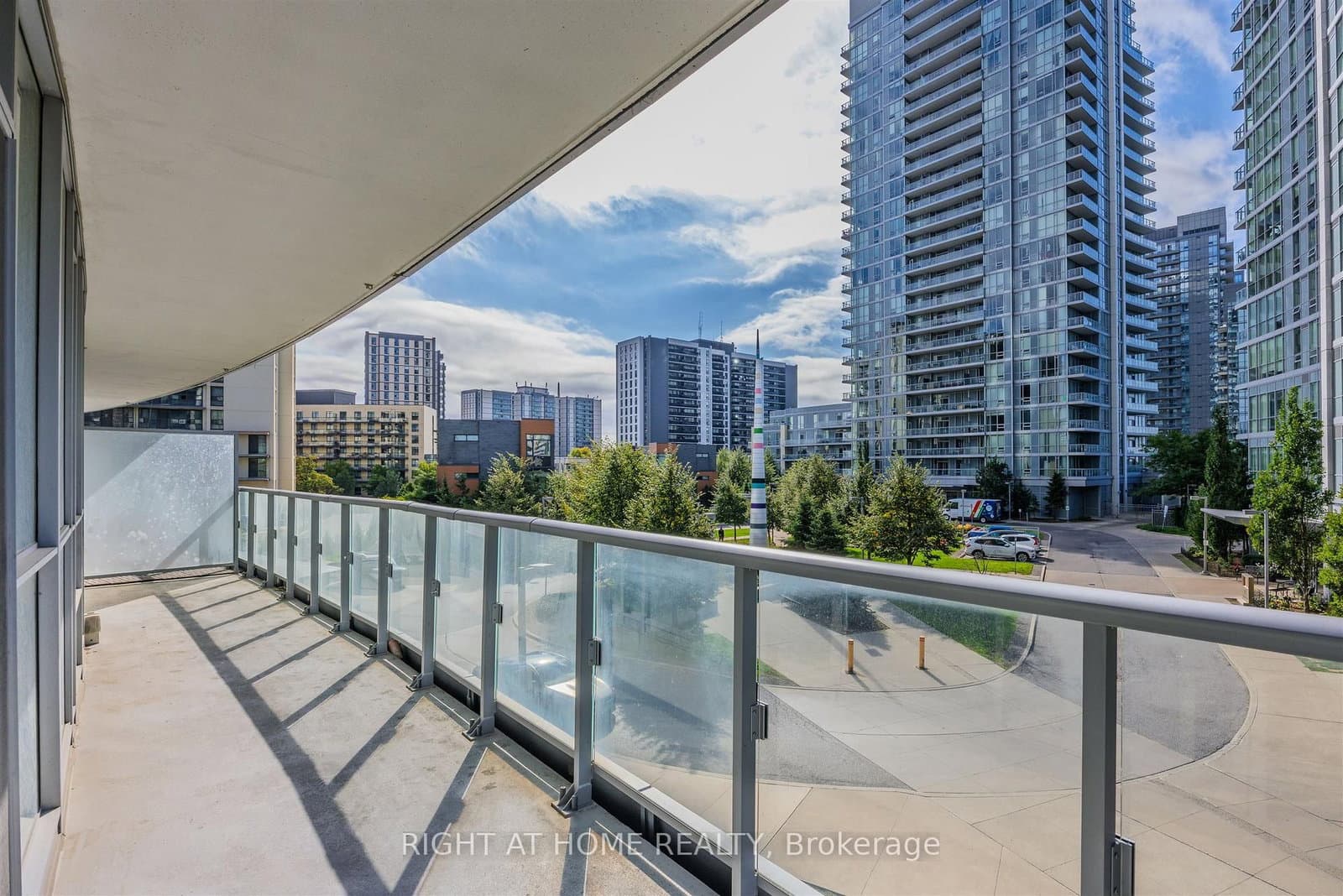 70 Forest Manor Road, Unit 206 thumbnail 28