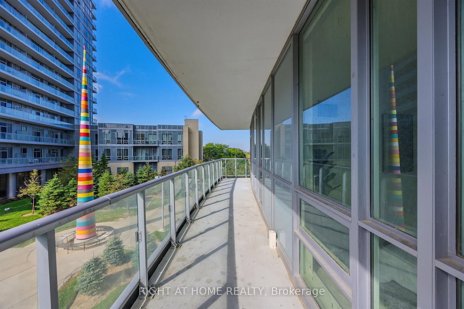 70 Forest Manor Road, Unit 206 thumbnail 29