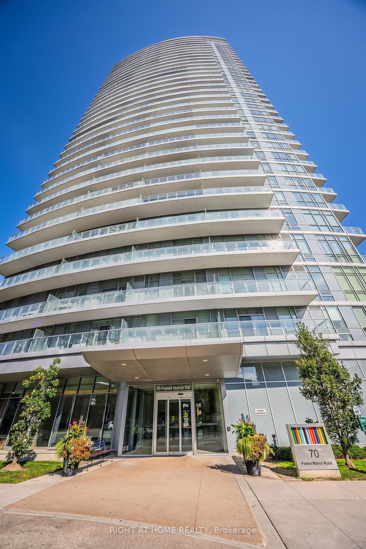 70 Forest Manor Road, Unit 206 thumbnail 3