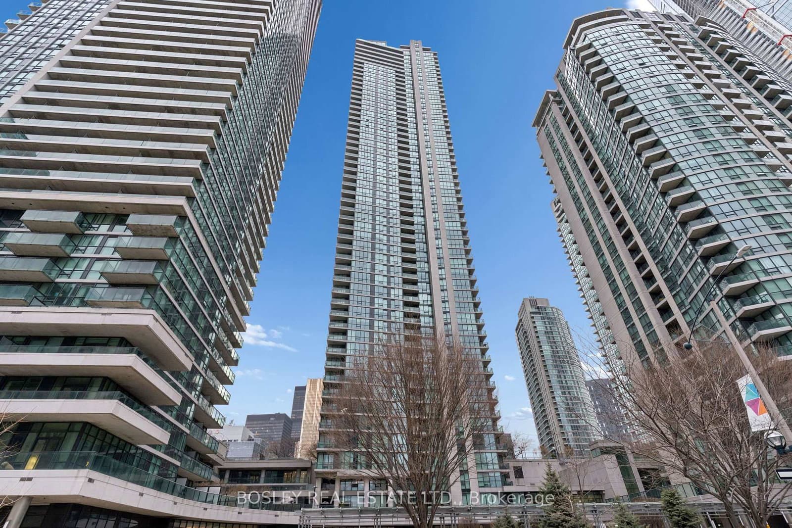 16 Harbour Street, Unit 4501 - Image 1