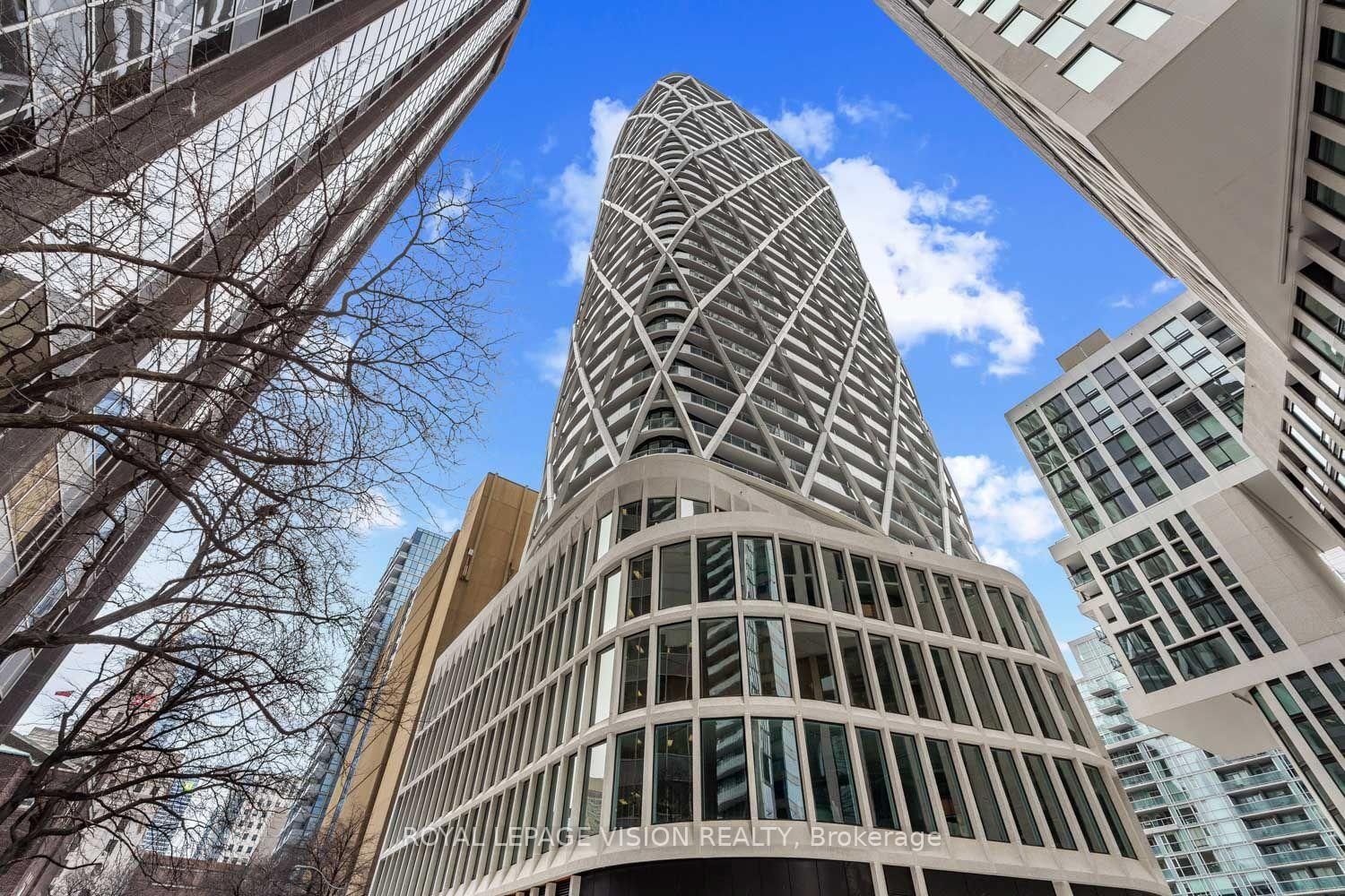 230 Simcoe Street, Unit 3113 thumbnail 2
