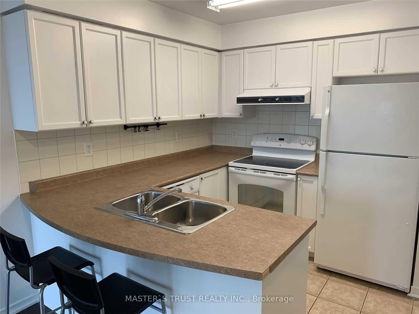 5500 Yonge Street, Unit #1805 thumbnail 3