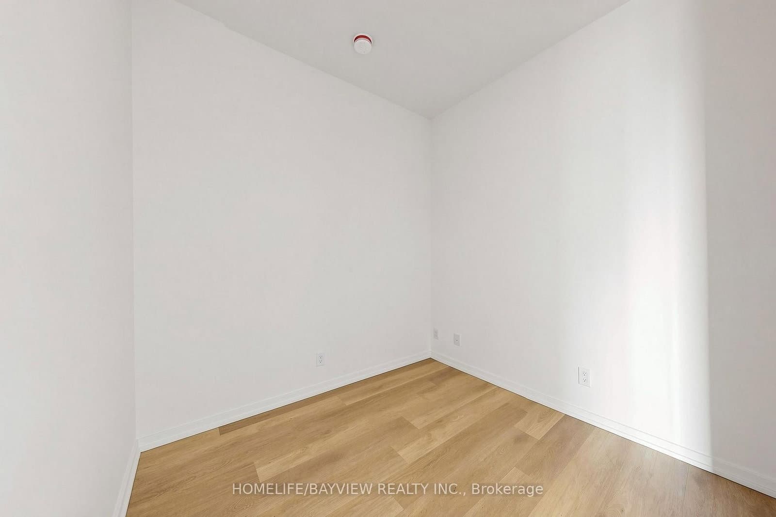 109 Erskine Avenue, Unit 1706 thumbnail 20