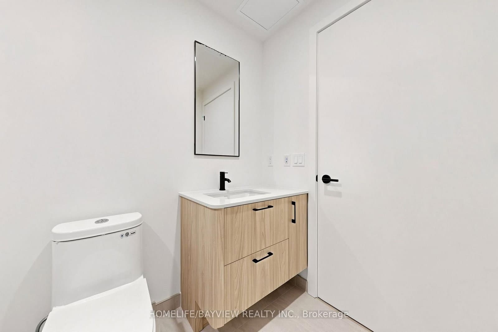 109 Erskine Avenue, Unit 1706 thumbnail 23