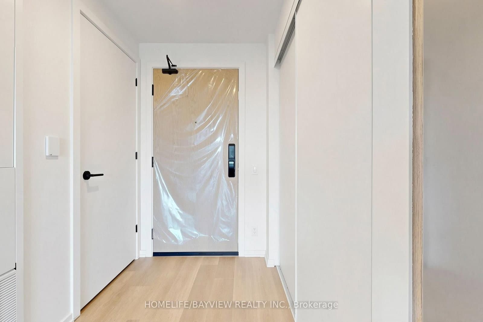109 Erskine Avenue, Unit 1706 thumbnail 26