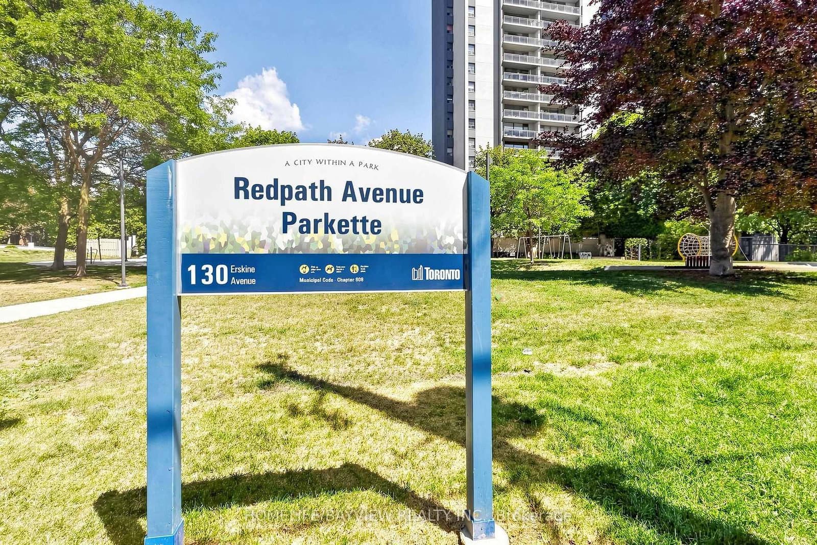 109 Erskine Avenue, Unit 1706 thumbnail 34
