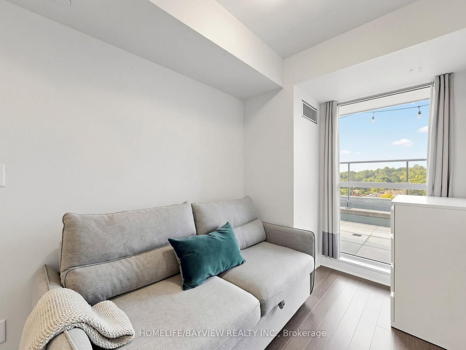 58 Orchard View Boulevard, Unit 511 thumbnail 14