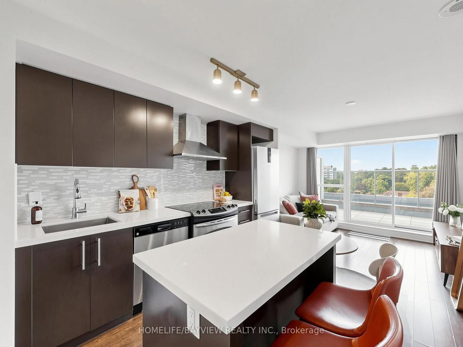 58 Orchard View Boulevard, Unit 511 thumbnail 3