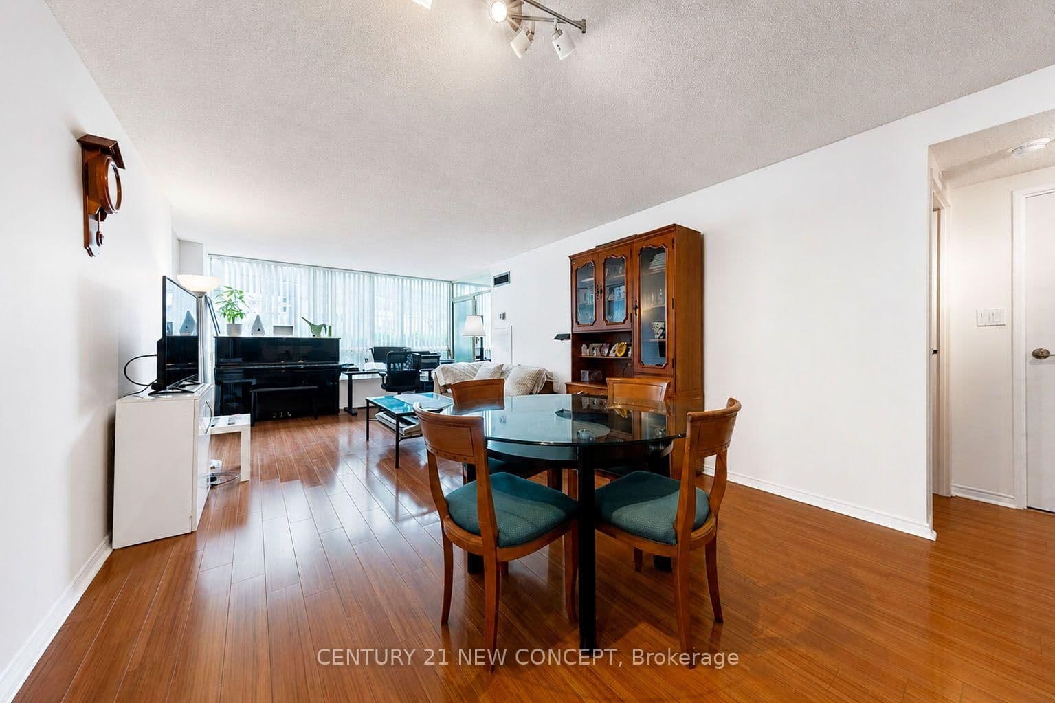 5765 Yonge Street, Unit 101 thumbnail 4