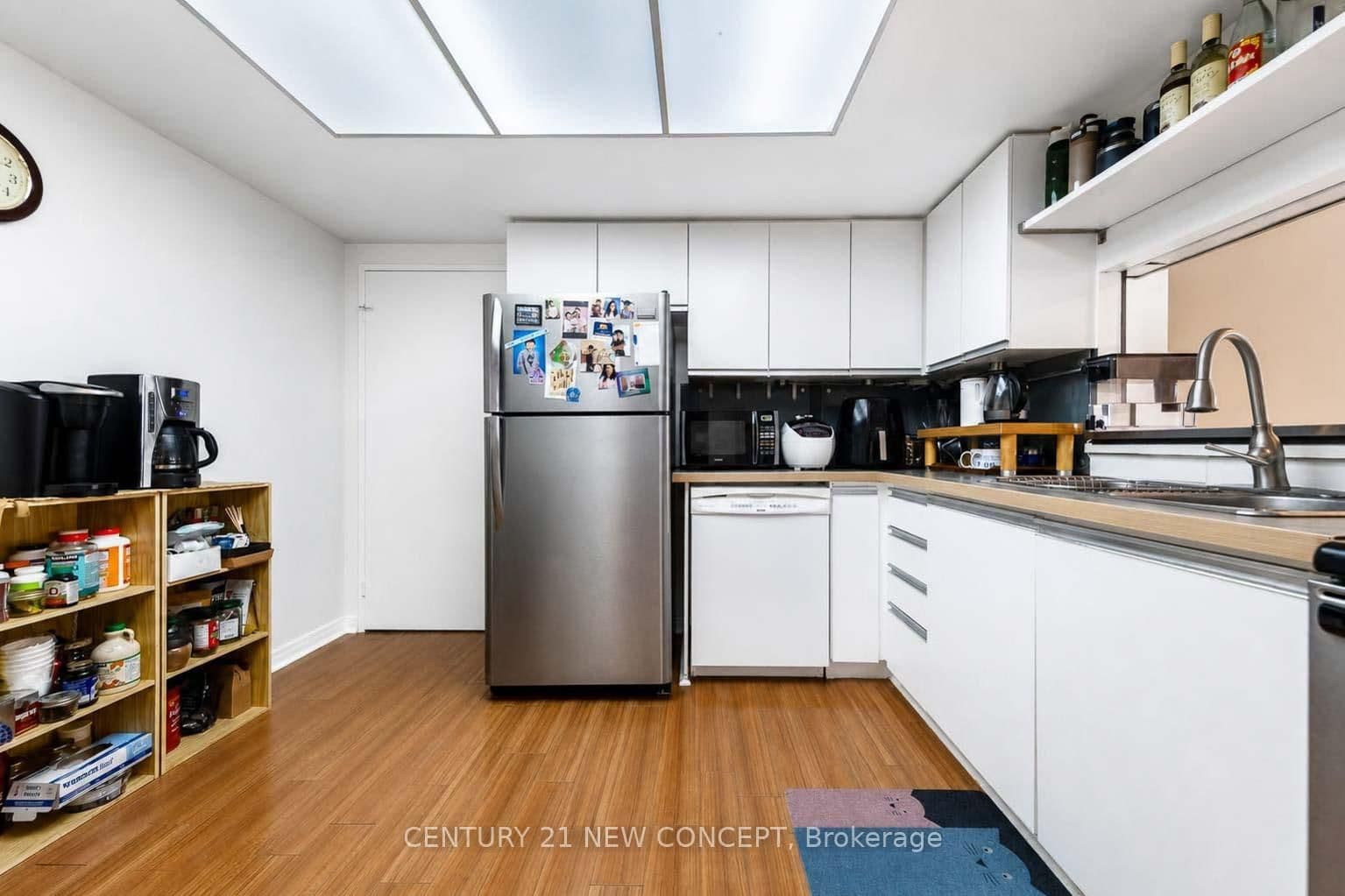 5765 Yonge Street, Unit 101 thumbnail 9