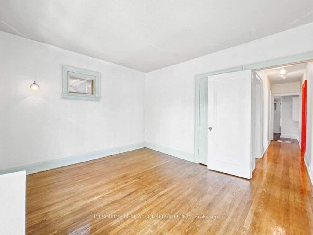 12 Kendal Avenue, Unit 5 thumbnail 14