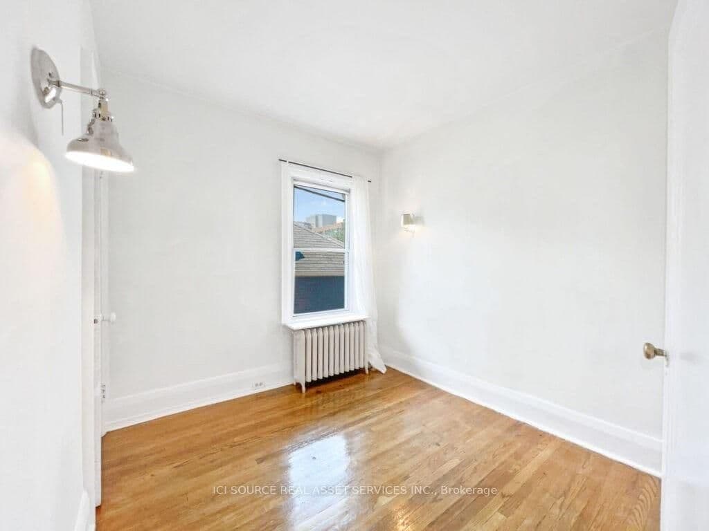 12 Kendal Avenue, Unit 5 thumbnail 15