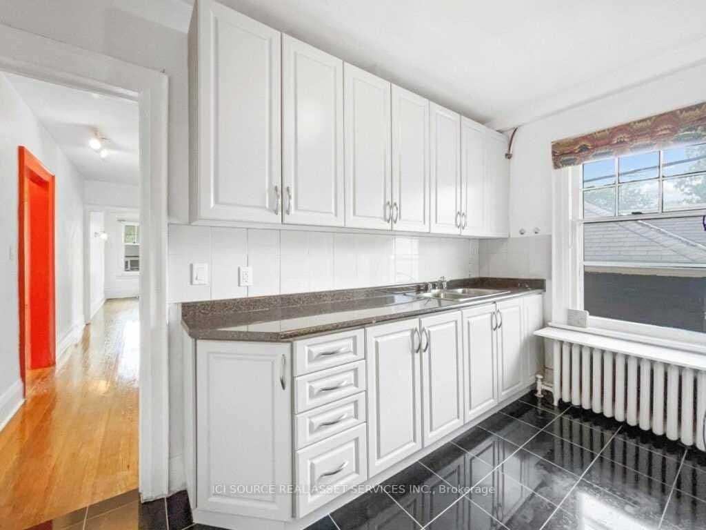 12 Kendal Avenue, Unit 5 thumbnail 18
