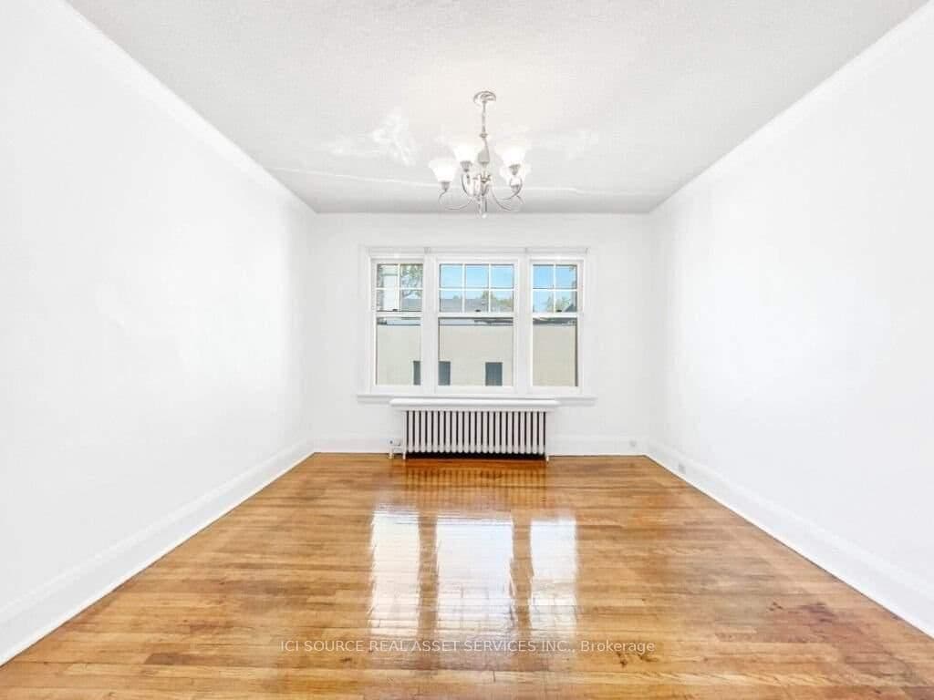12 Kendal Avenue, Unit 5 thumbnail 5