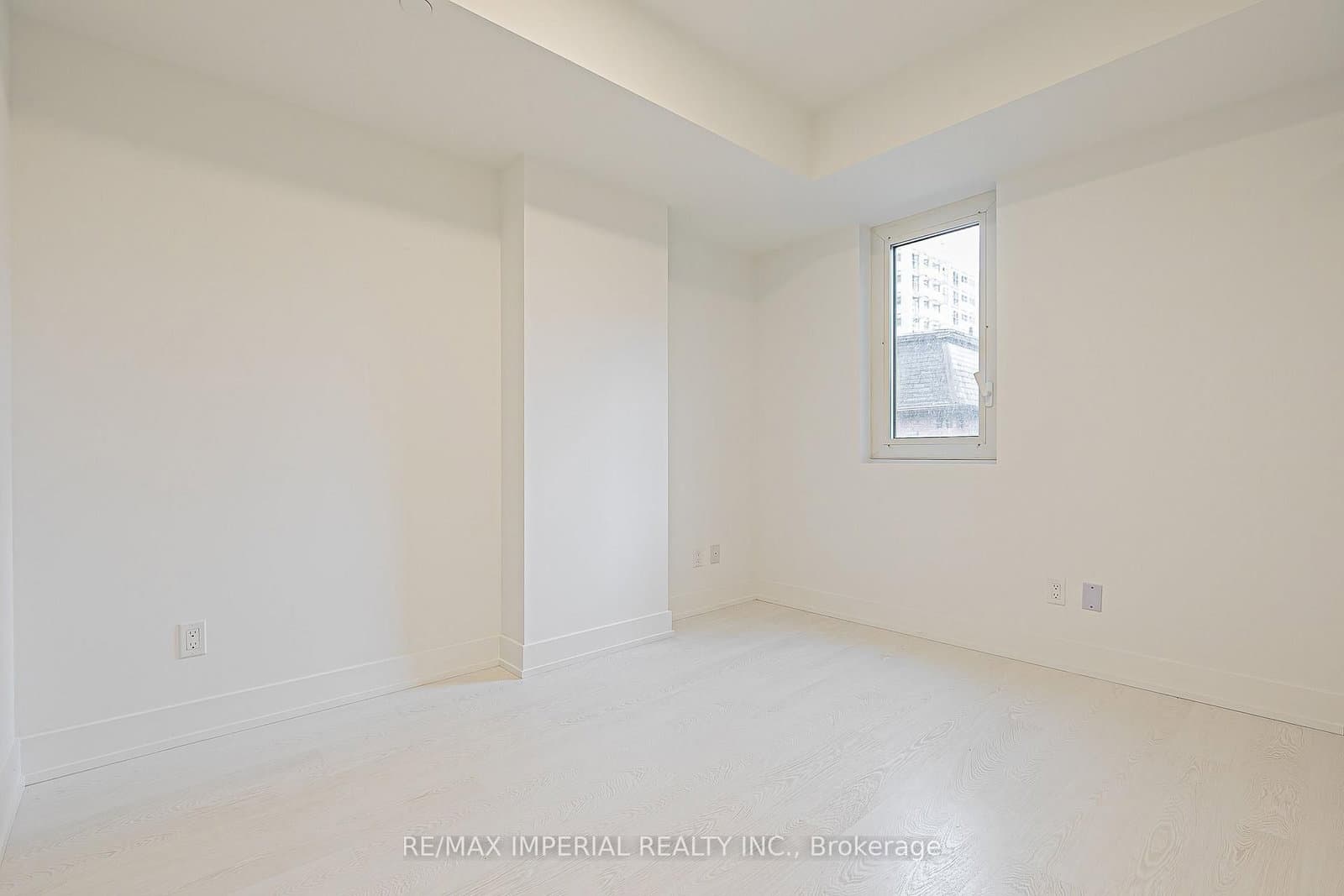 308 Jarvis Street, Unit 305 thumbnail 31