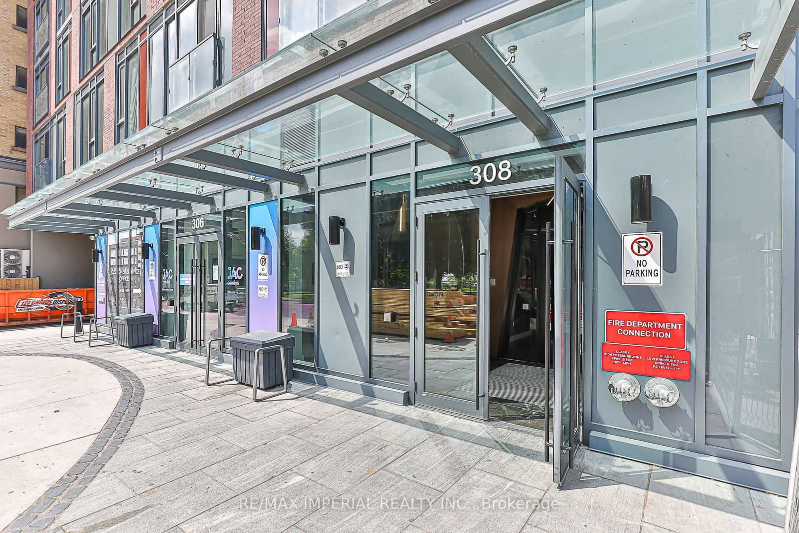308 Jarvis Street, Unit 305 thumbnail 4