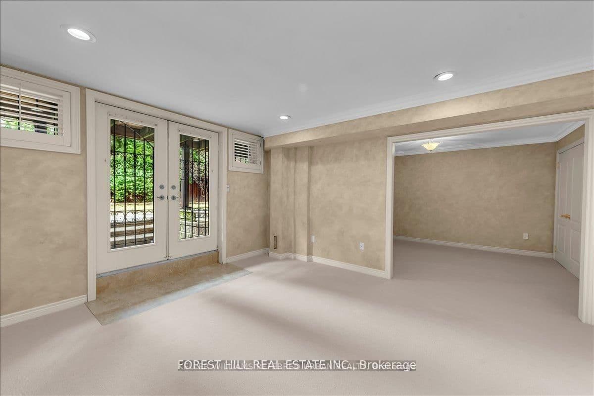 313 Broadway Avenue thumbnail 38
