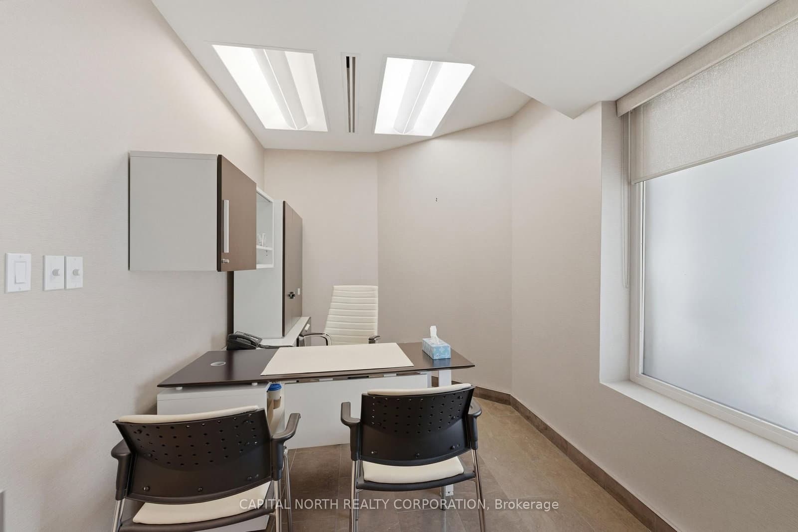 236 Avenue Road, Unit 2nd Floor OPT B thumbnail 11