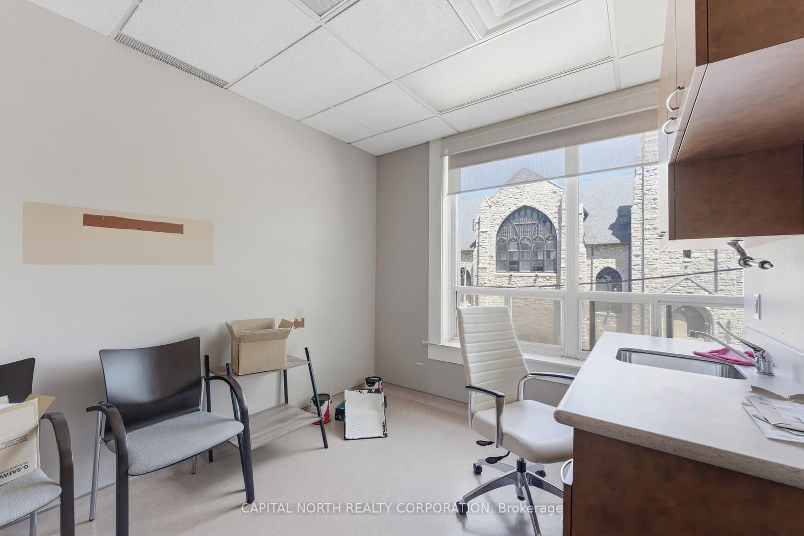 236 Avenue Road, Unit 2nd Floor OPT C thumbnail 13